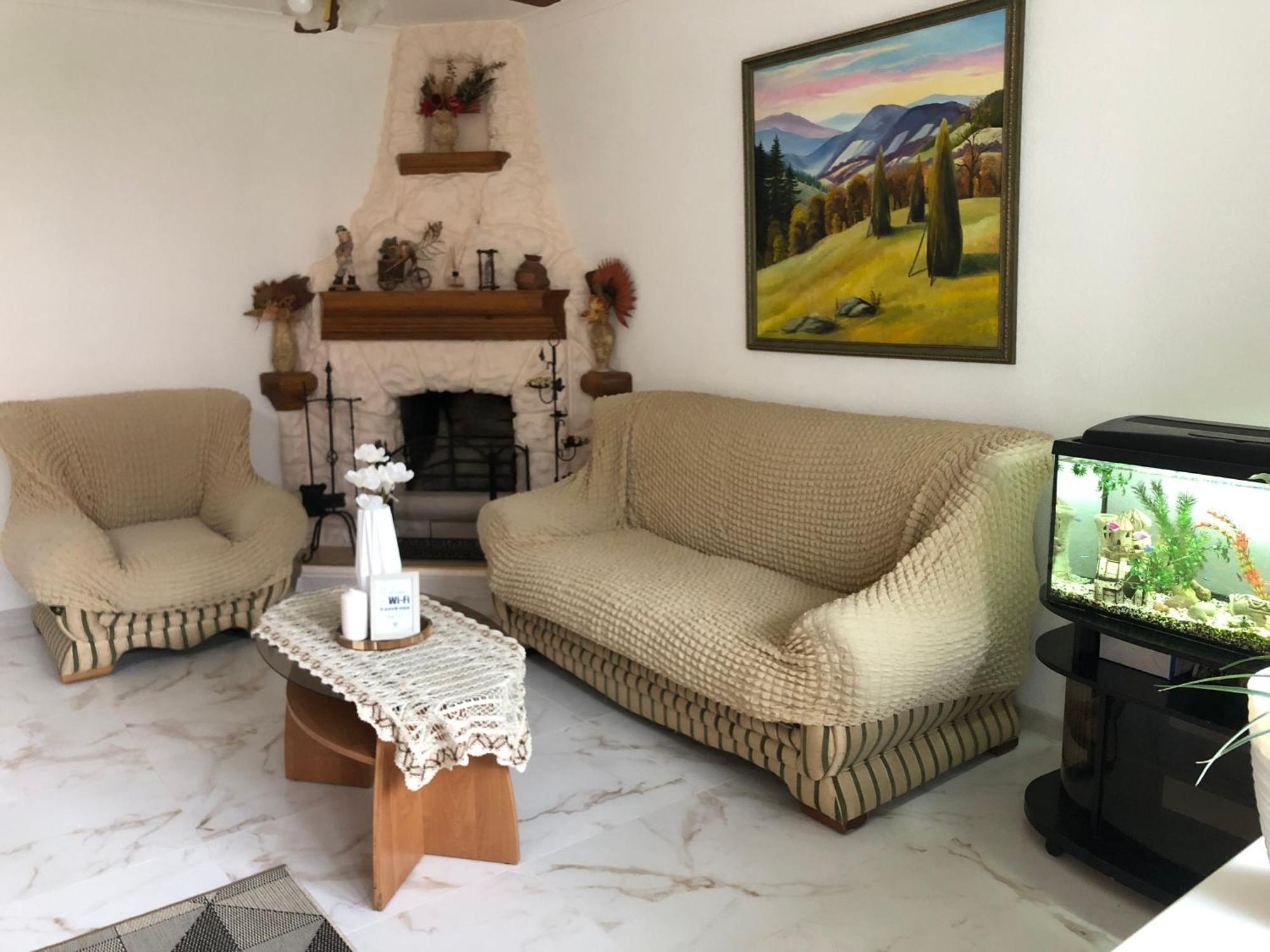 Hotel У Оксани à Solochyn Extérieur photo